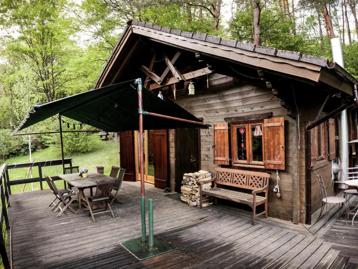 Cosy Chalet With Private Sauna In Bousseviller Exterior foto